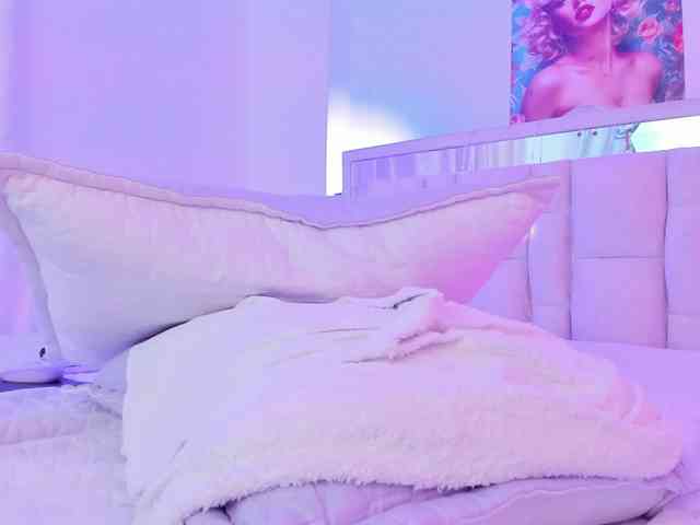 Saamii-robertss01 webcam