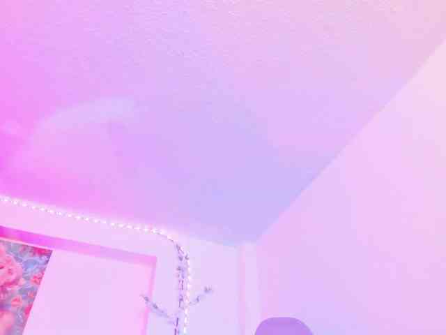 Saamii-robertss01 webcam