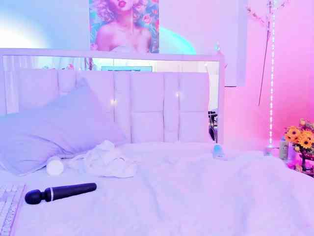 Saamii-robertss01 webcam