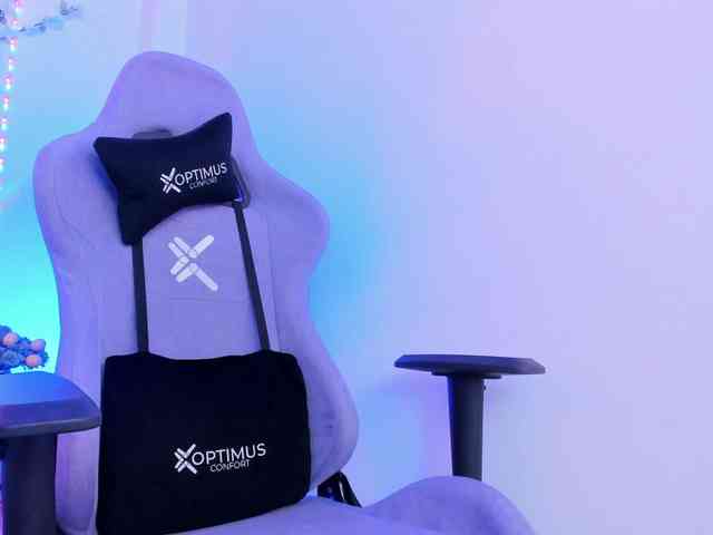 Saamii-robertss01 webcam