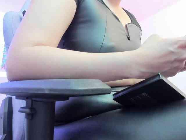 Saamii-robertss01 webcam