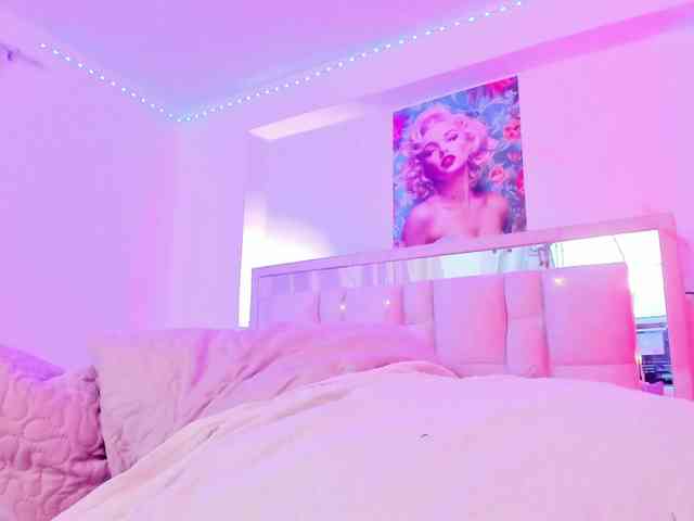 Saamii-robertss01 webcam