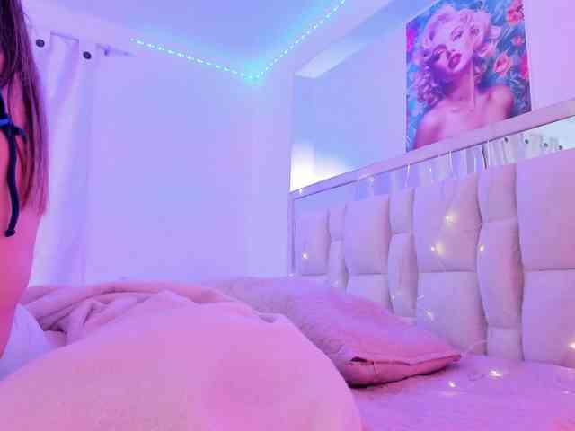 Saamii-robertss01 webcam