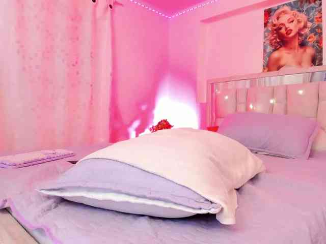 Saamii-robertss01 webcam