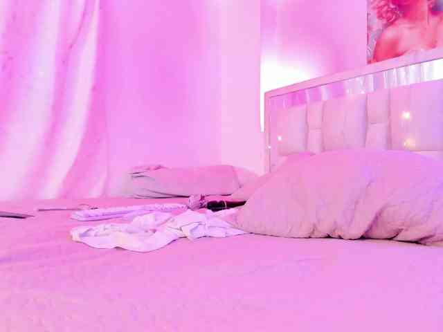 Saamii-robertss01 webcam