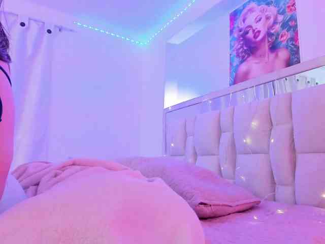 Saamii-robertss01 webcam