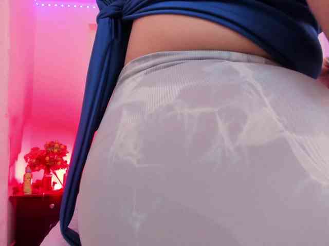 Saamii-robertss01 webcam