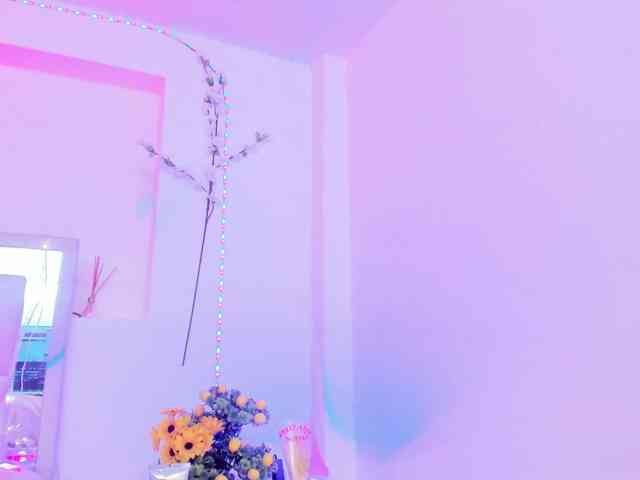 Saamii-robertss01 webcam