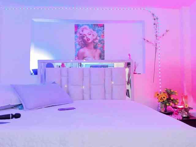 Saamii-robertss01 webcam