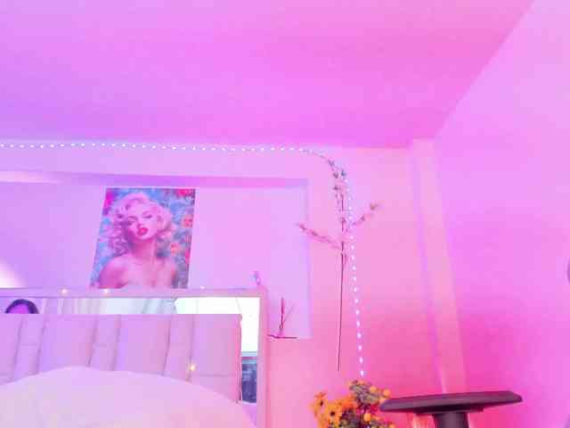 Saamii-robertss01 webcam