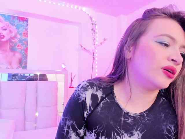 Saamii-robertss01 webcam