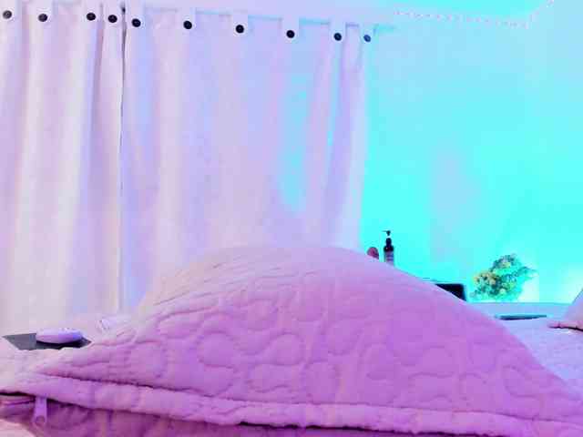 Saamii-robertss01 Saamii-robertss01