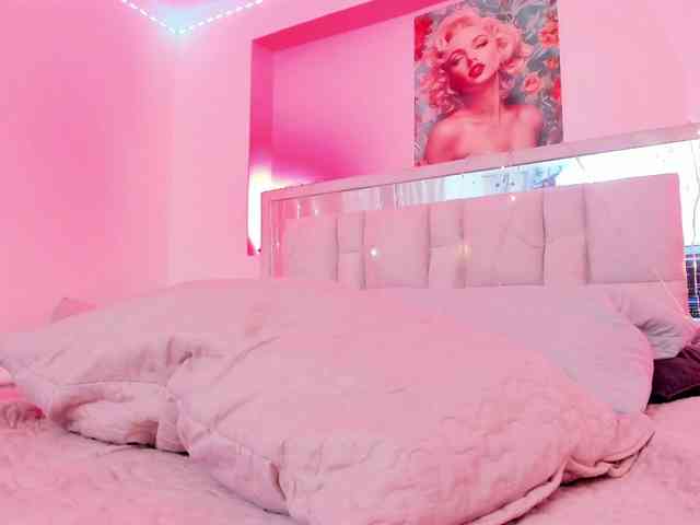 Saamii-robertss01 webcam