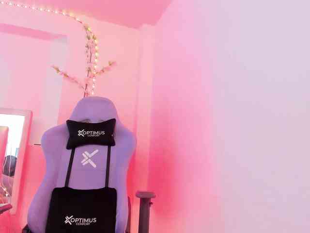 Saamii-robertss01 webcam