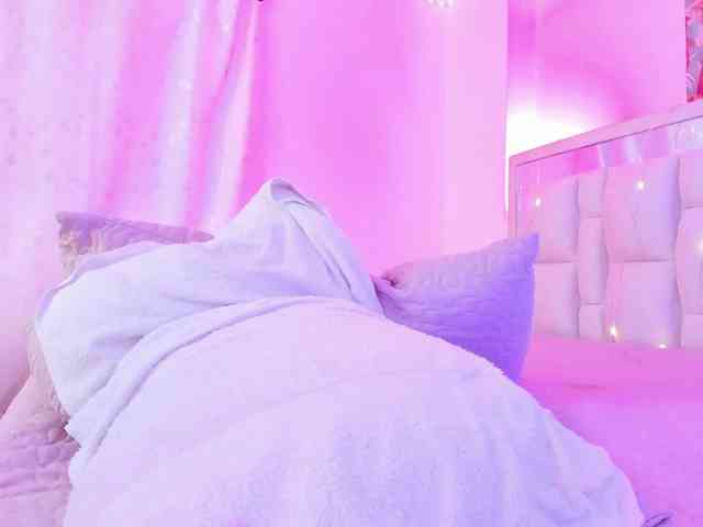 Saamii-robertss01 webcam