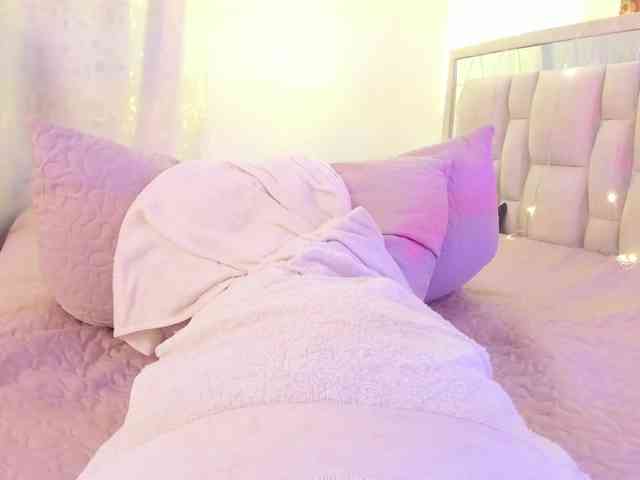 Saamii-robertss01 webcam