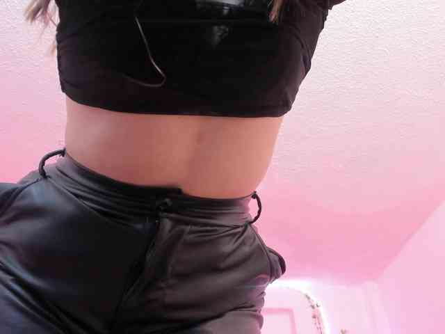 Saamii-robertss01 webcam