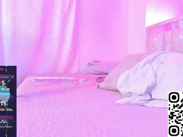 Saamii-robertss0... Live Webcam on BongaCams