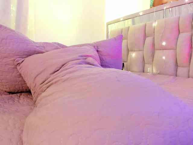 Saamii-robertss01 webcam