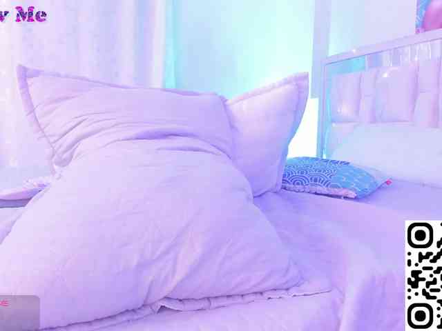 Saamii-robertss01 webcam