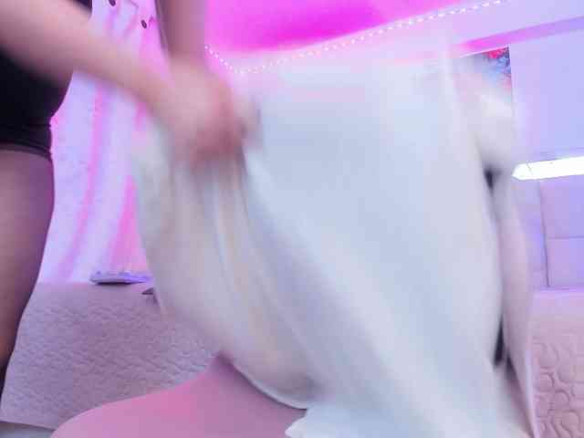 Saamii-robertss01 webcam