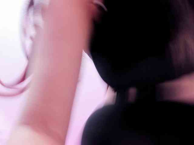 Saamii-robertss01 webcam