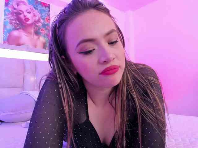 Saamii-robertss01 webcam