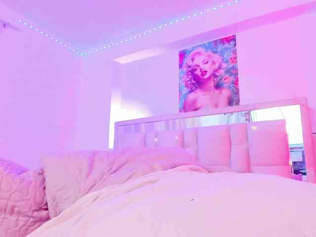 Saamii-robertss01 webcam