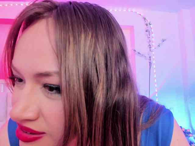 Saamii-robertss01 webcam