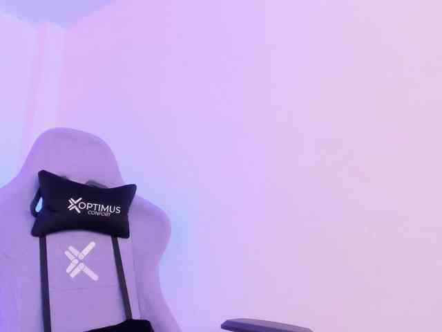 Saamii-robertss01 webcam