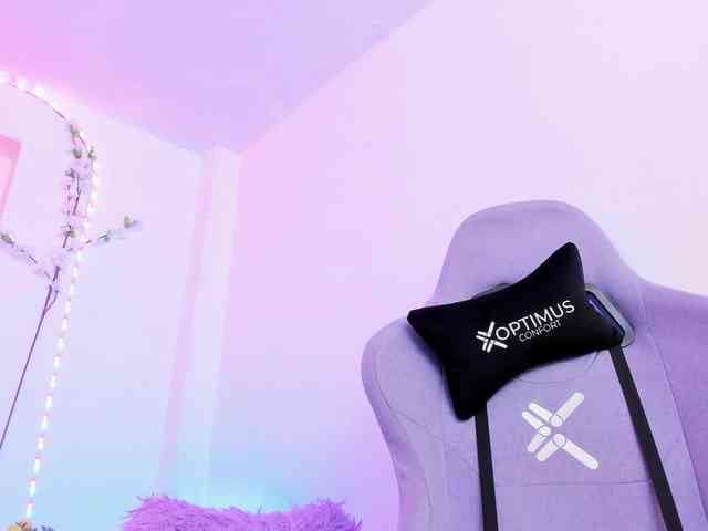 Saamii-robertss01 webcam