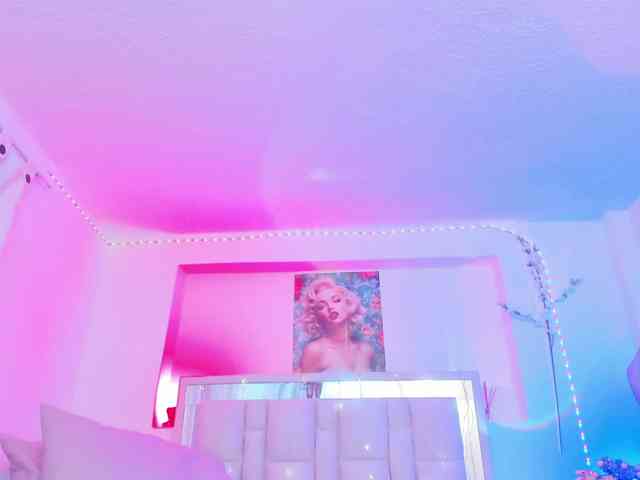 Saamii-robertss01 webcam