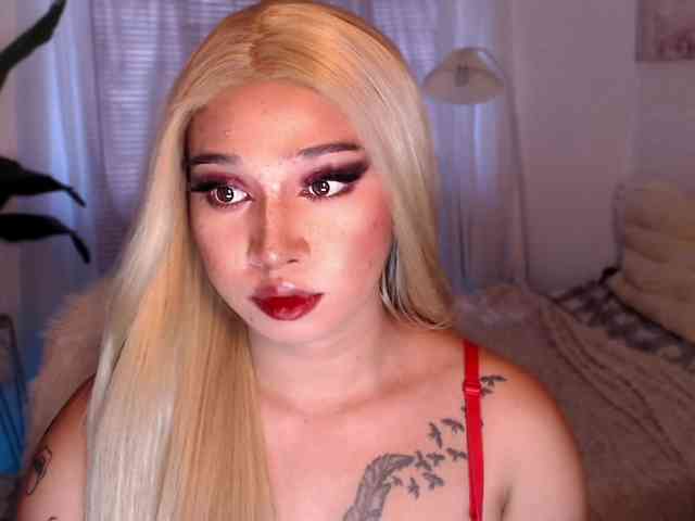 WomanOfYourDreams69