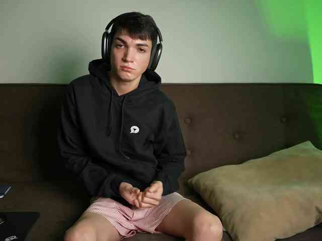 MattyandAiden Live Webcam on BongaCams