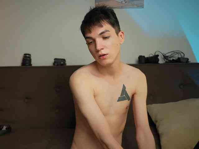 MattyandAiden Live Webcam on BongaCams