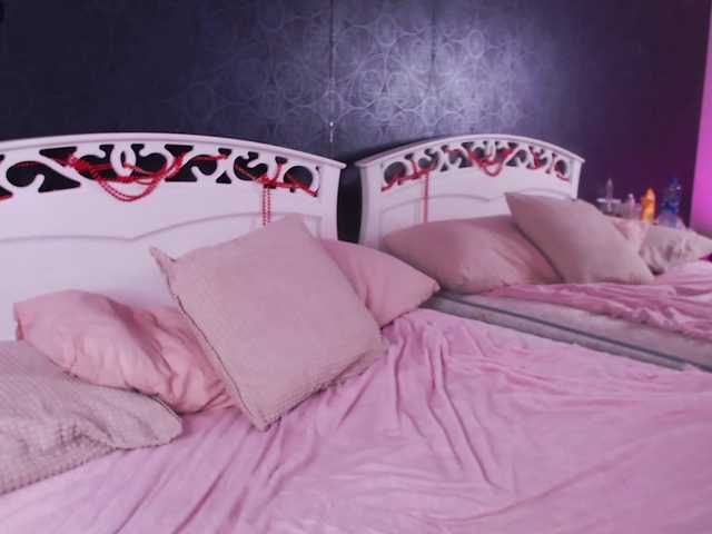 CruelKittty's BongaCams show and profile