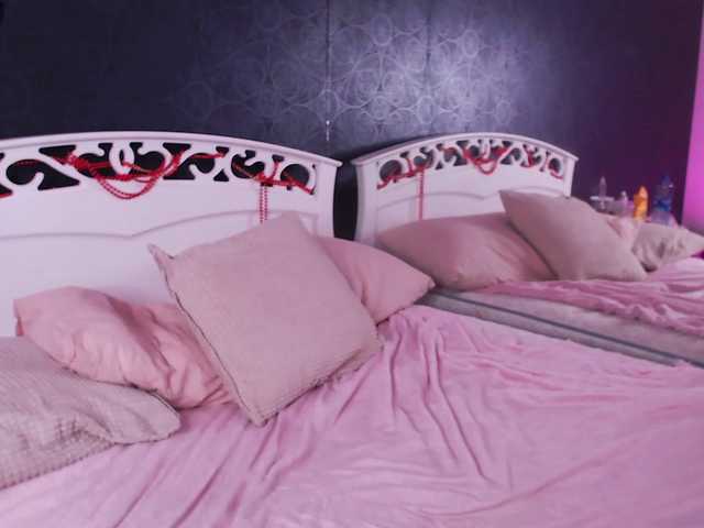 CruelKittty's BongaCams show and profile