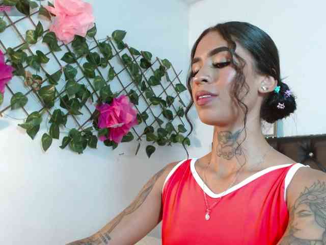 ameliejoness17 webcam