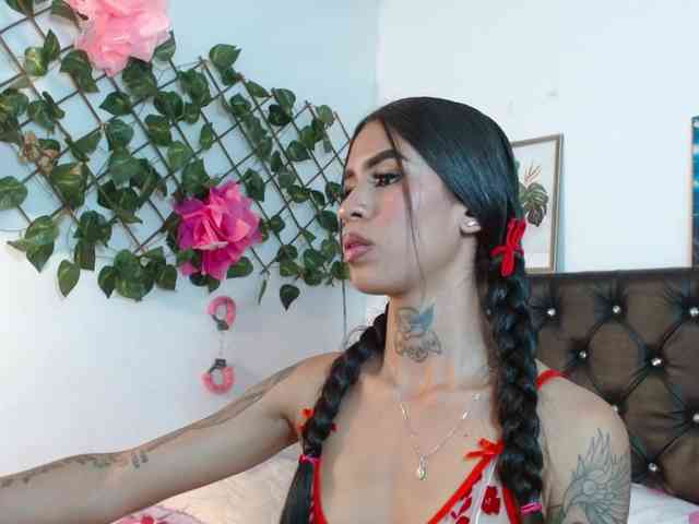 ameliejoness17 webcam