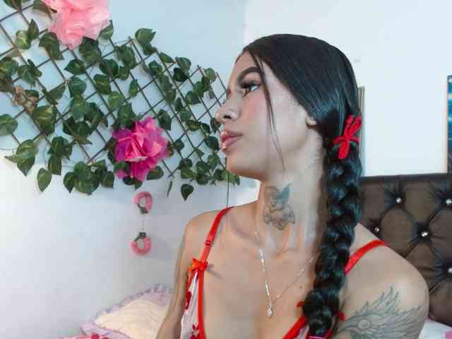 ameliejoness17 webcam