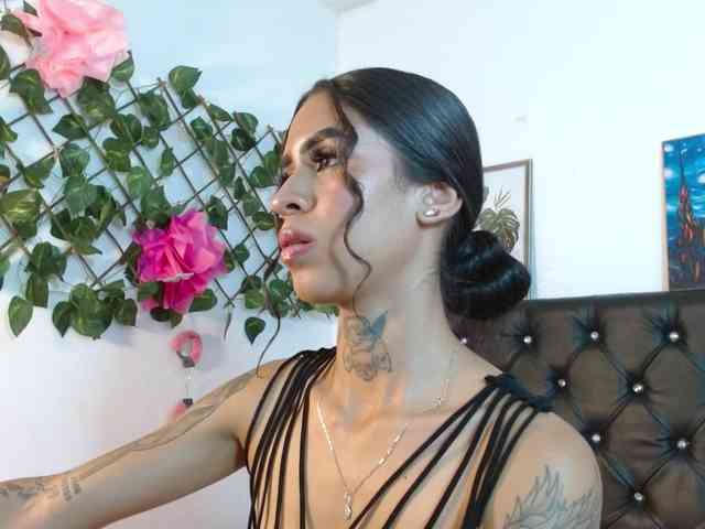 ameliejoness17 webcam