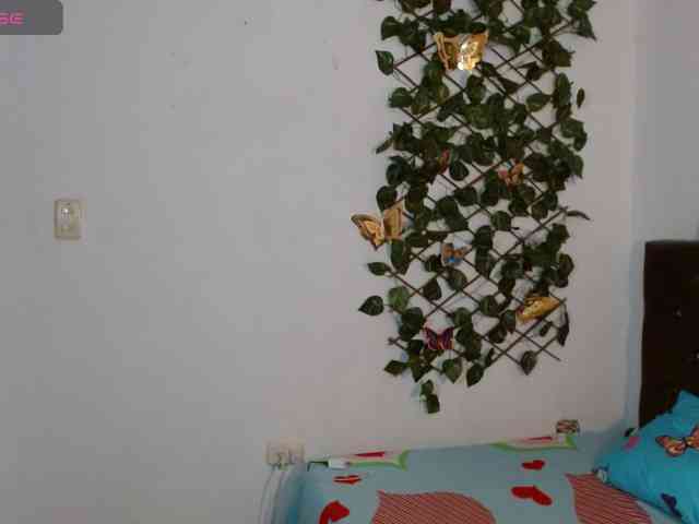 ameliejoness17 webcam