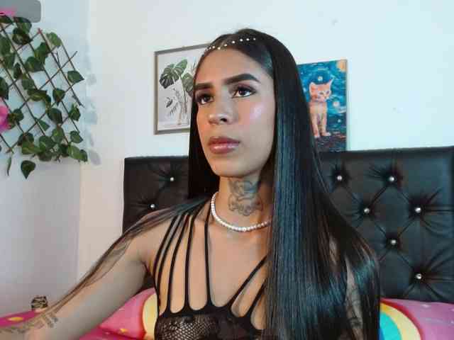 ameliejoness17 webcam