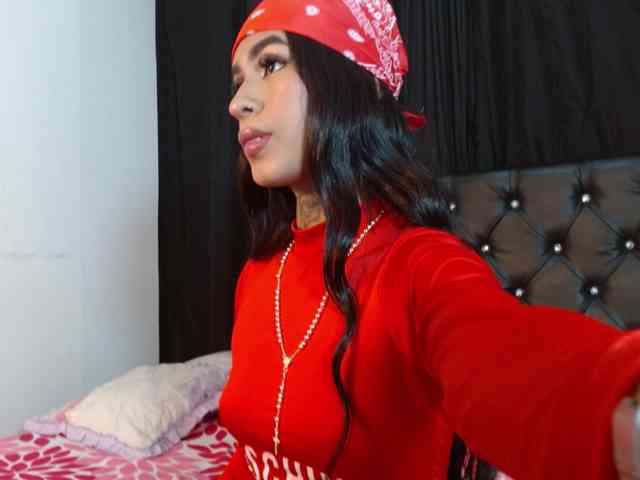 ameliejoness17 webcam