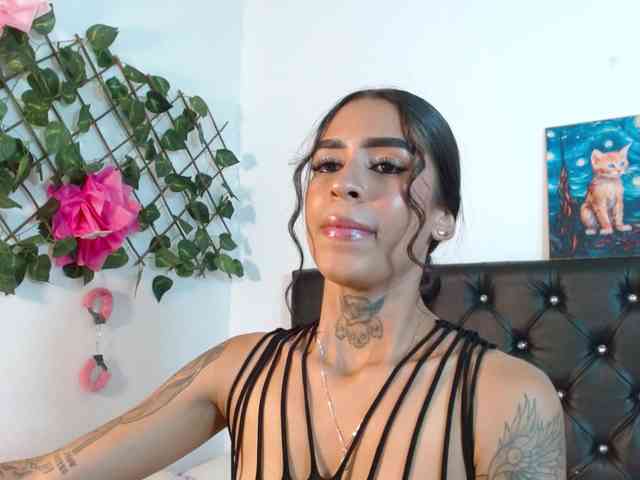 ameliejoness17 webcam