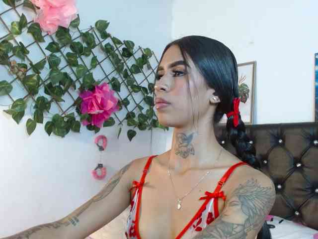 ameliejoness17 webcam