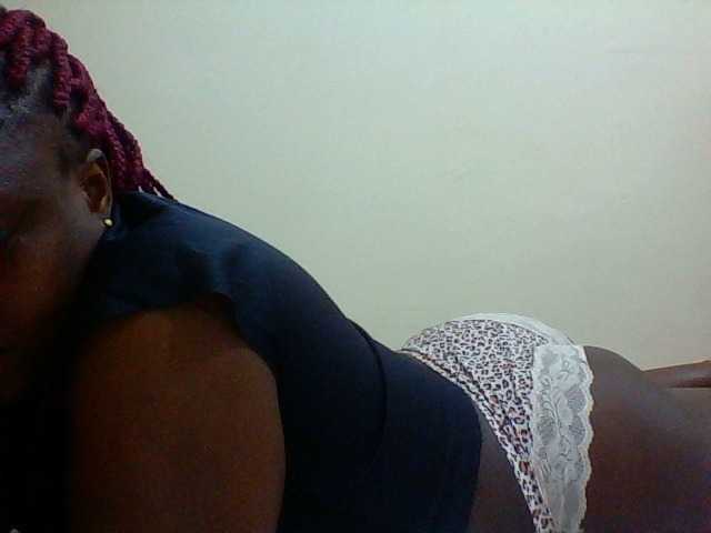 JojoBear Live Cam on BongaCams