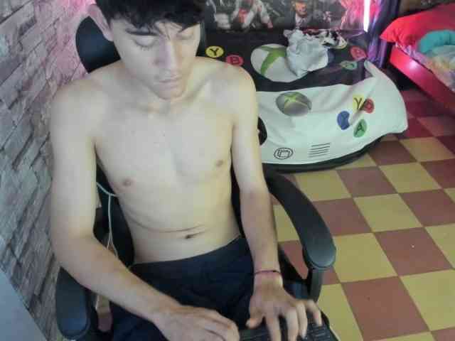 jay-orange jay-orange