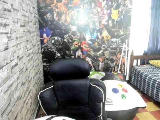 jay-orange jay-orange