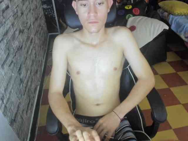 jay-orange jay-orange